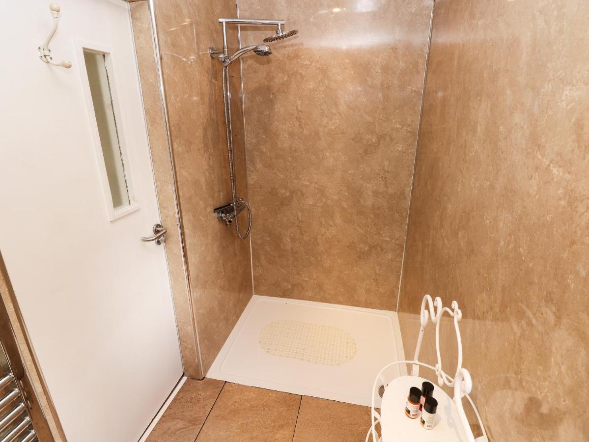 فيلا The Garden Flat ساونديرسفوت المظهر الخارجي الصورة